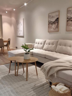 IM Apartments - with private jacuzzi and sauna in the heart of Vaasa